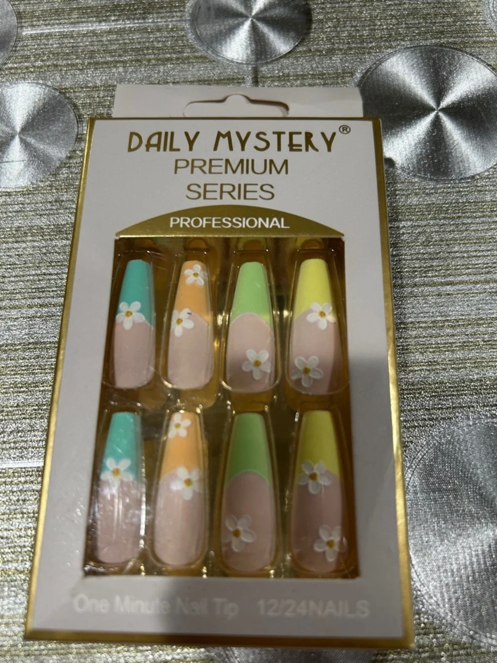 Premium Series Pastel Floral Press on Nails Set with Glue. 12-24 nails